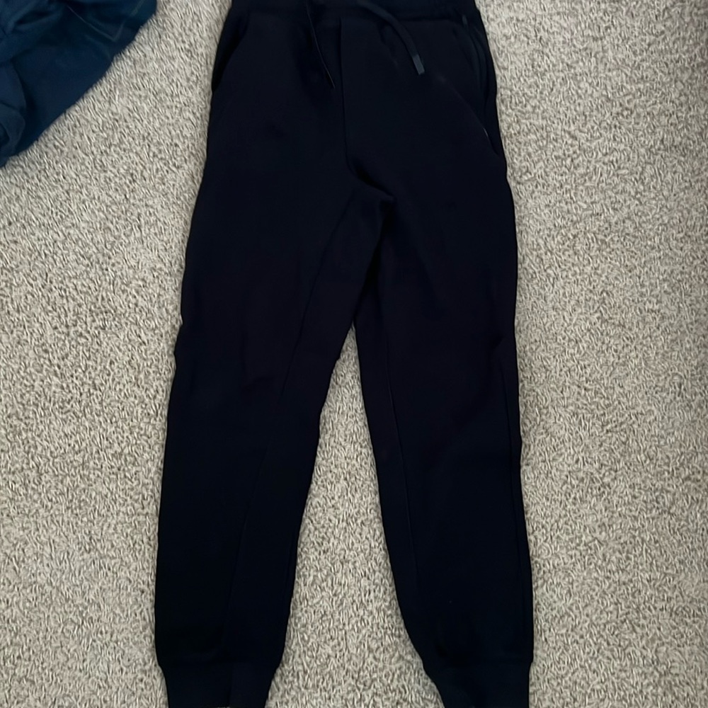 Gap moisture wicking sweatpants size 14/16